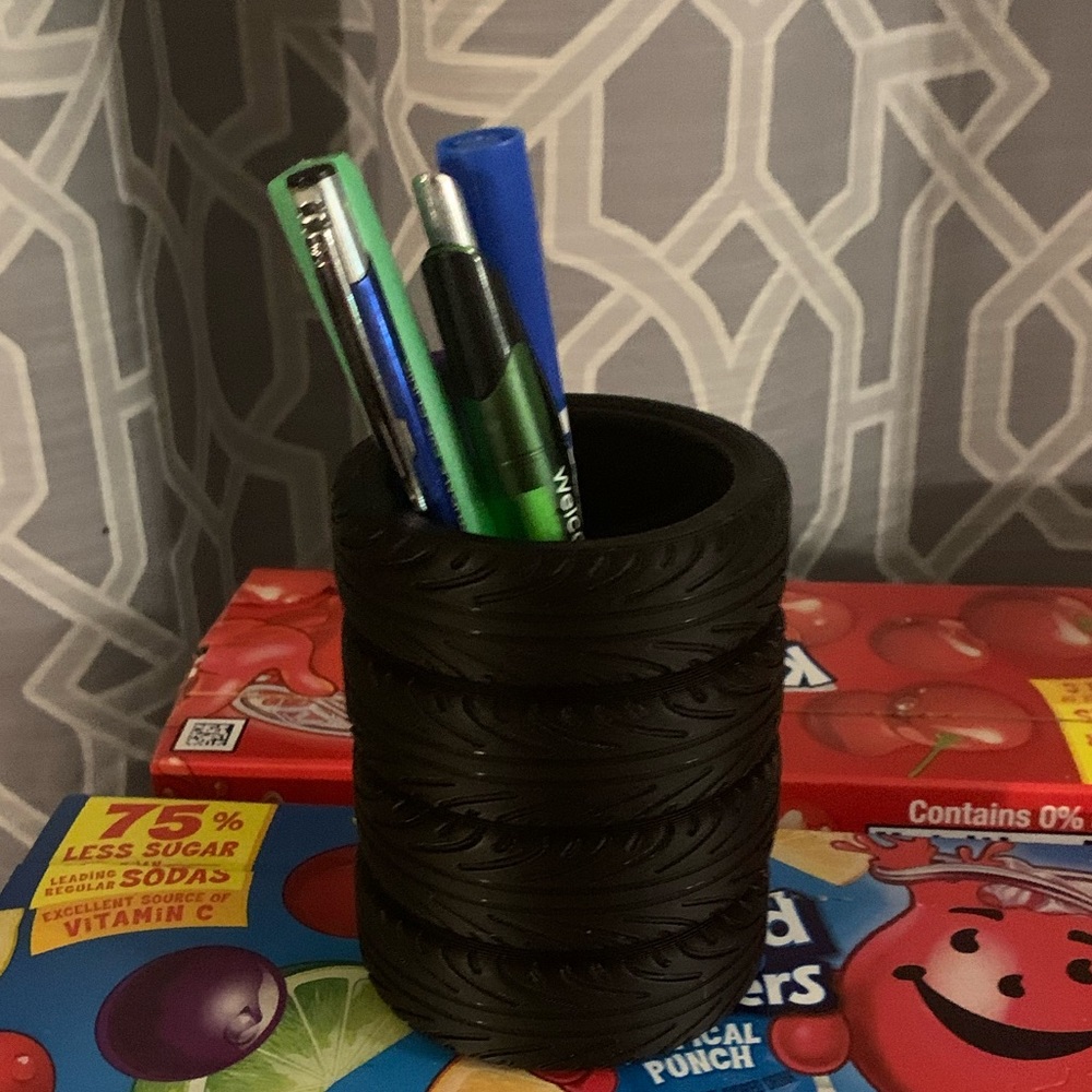 3D printed Tire Shaped Pen Holder